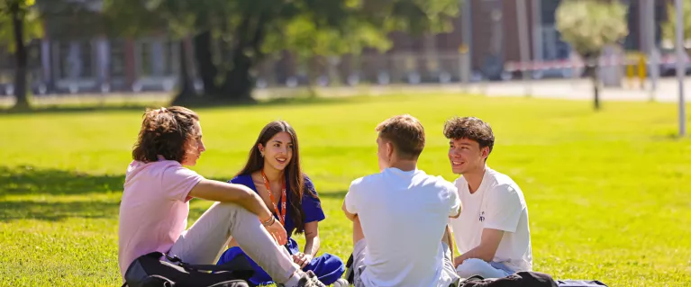 imt mines albi - etudiants campus