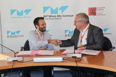 Thomas Viallon, Directeur Supply Chain & Achats Business Line Filtration chez SOGEFI et Lionel Luquin, directeur d'IMT Mines Albi ont signé la convention de partenariat qui unit SOGEFI et IMT Mines Albi.